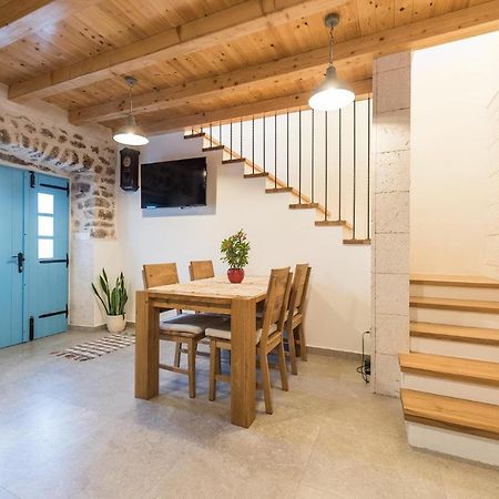 Holiday Home Lipa Nasa Nevidane Екстер'єр фото