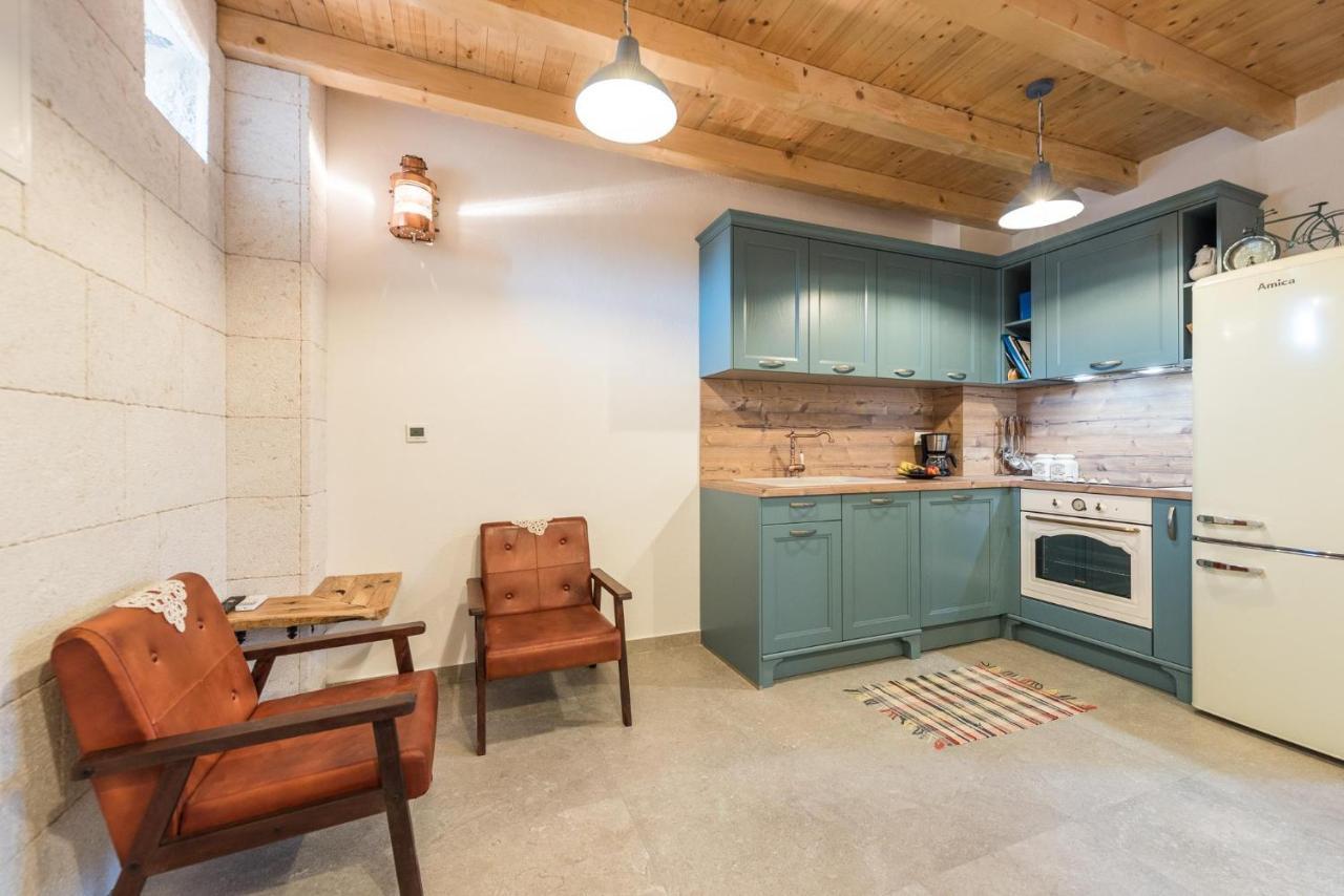 Holiday Home Lipa Nasa Nevidane Екстер'єр фото